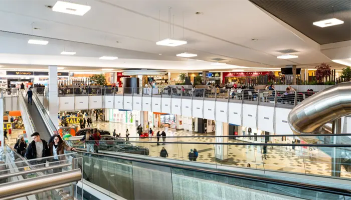 Villaggio di Natale a Cremona — Centro Commerciale CremonaPo